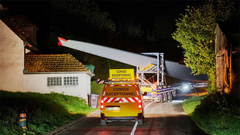voitures pilotes VP LEDANOIS pour tous convois exceptionnels