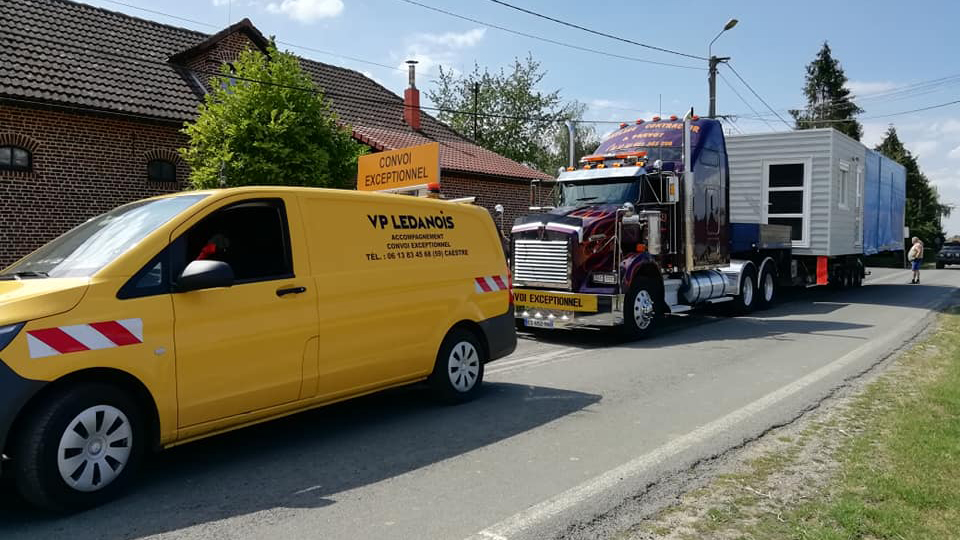 voitures pilotes VP LEDANOIS pour tous convois exceptionnels